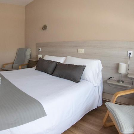 Hotel Voar Рибадео Екстериор снимка