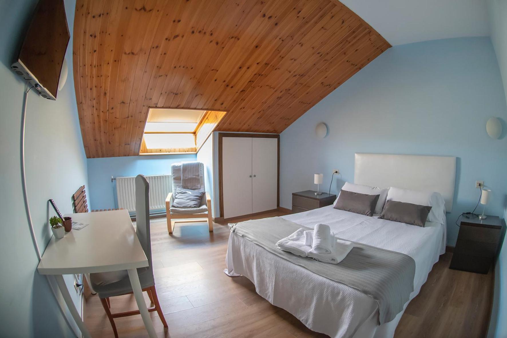 Hotel Voar Рибадео Екстериор снимка